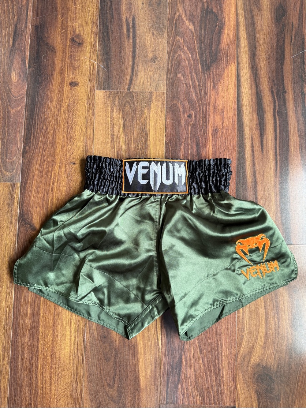 Venum Satin Muay Thai Fighting Shorts Size M